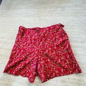 Ralph Lauren, 16 W shorts, front and back pockets, red and yellow print.